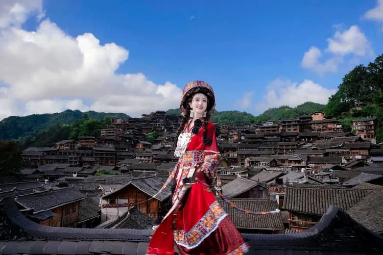 Tour Trung Quốc: Nam Ninh - Lệ Ba - Hạ Tư Cổ Trấn - Trấn Viễn Cổ Thành - Thiên Hộ Miêu Trại 5 ngày 4 đêm từ Hà Nội - Quốc khánh 2/9/2026 (No Shopping)