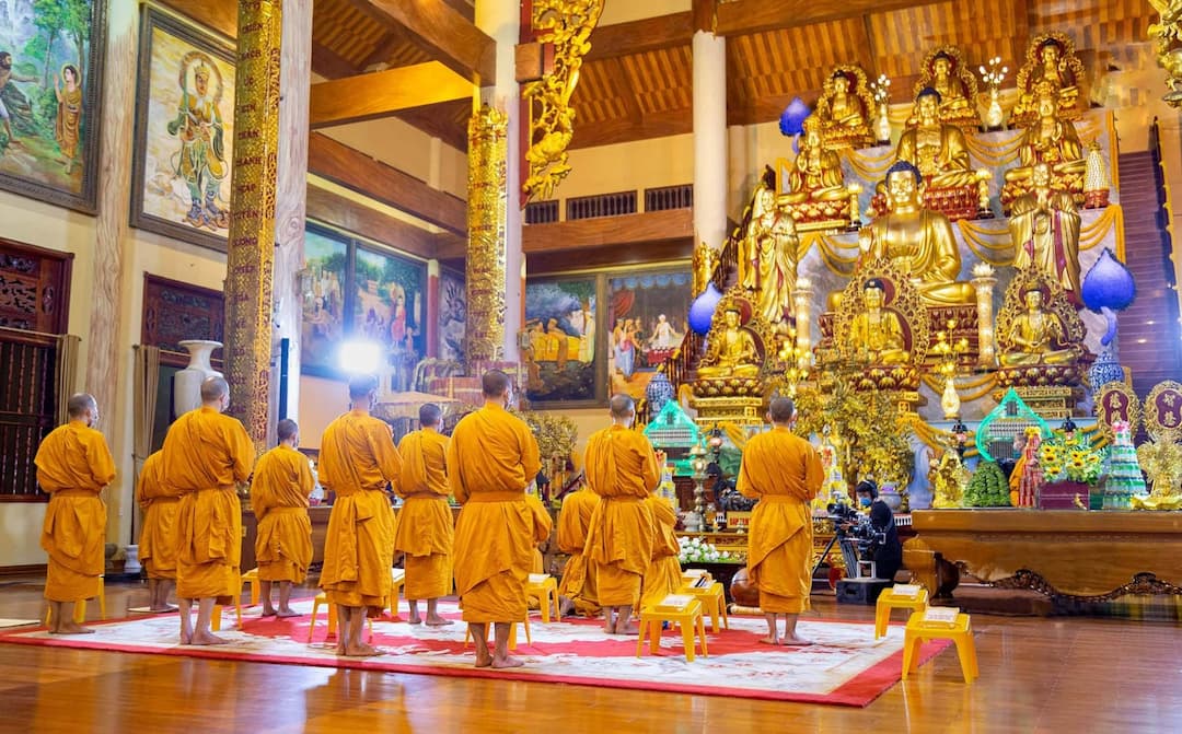 Tour Du xuân Đền Cửa Ông - Chùa Cái Bầu - Chùa Ba Vàng 1 ngày từ Hà Nội