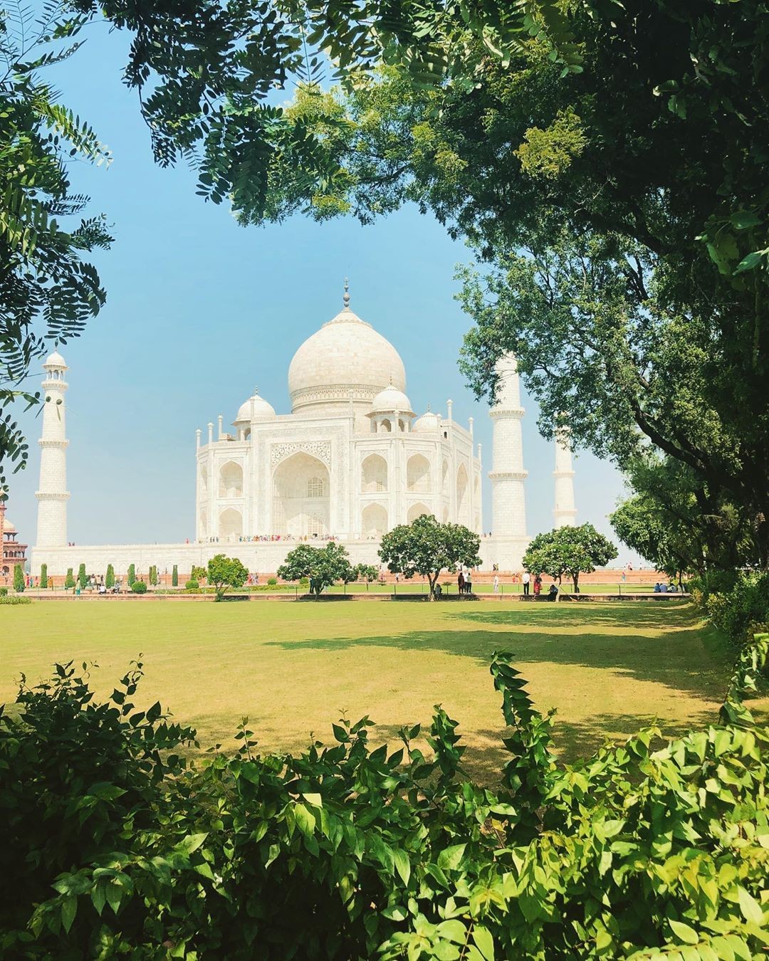 khám phá lăng mộ Taj Mahal