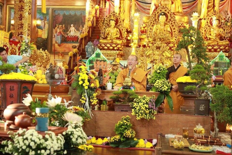 Những lễ hội chùa ba vàng nào đang được trông chờ nhất năm 2020